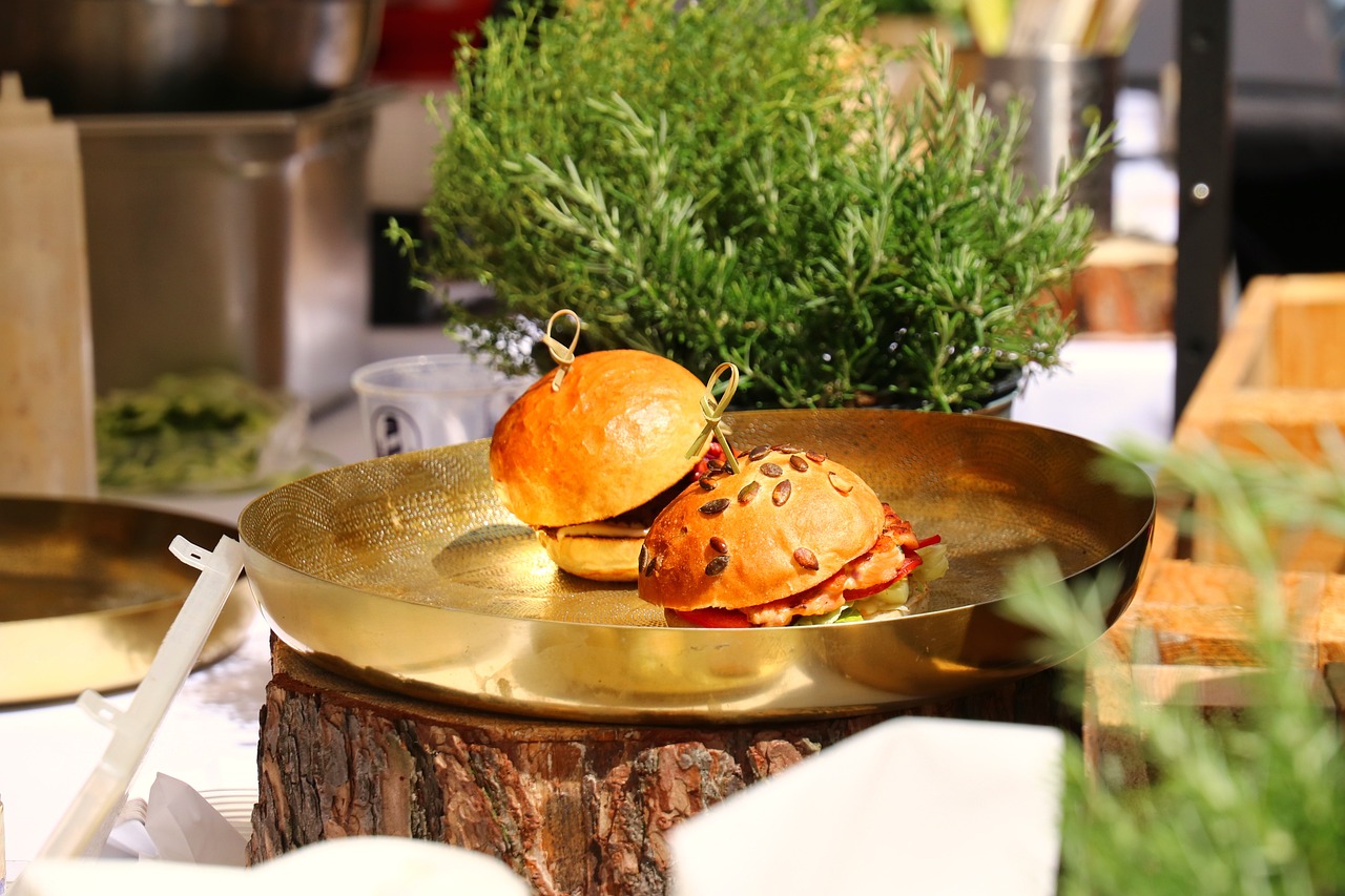 مراحل راه اندازی فست فود