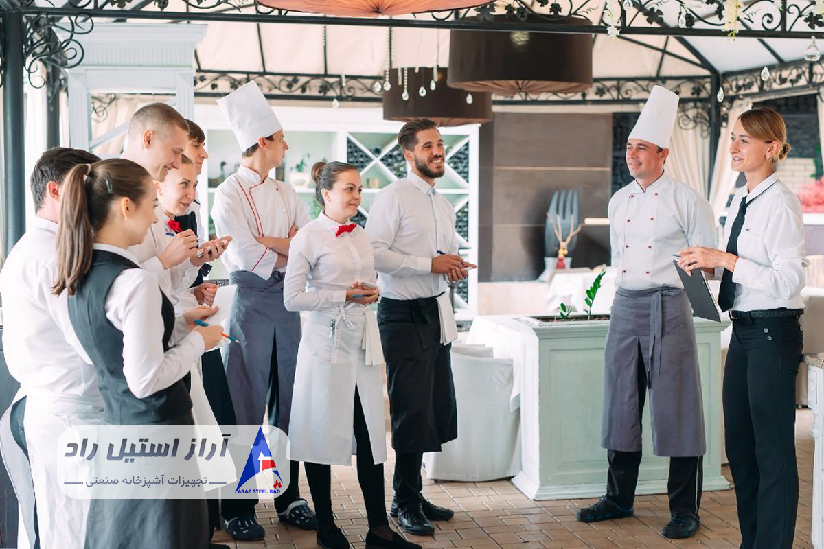 مدیر رستوران