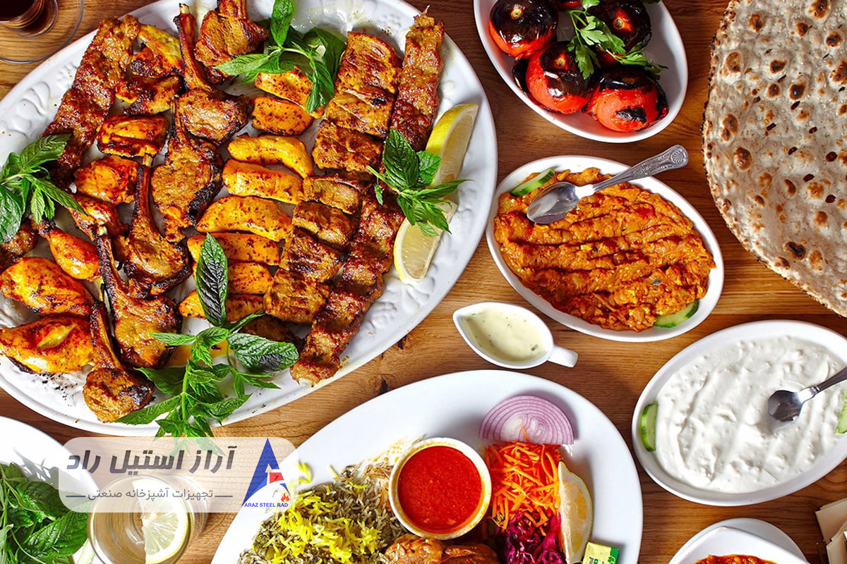 طراحی منو و تهیه غذا برای رستوران بین راهی