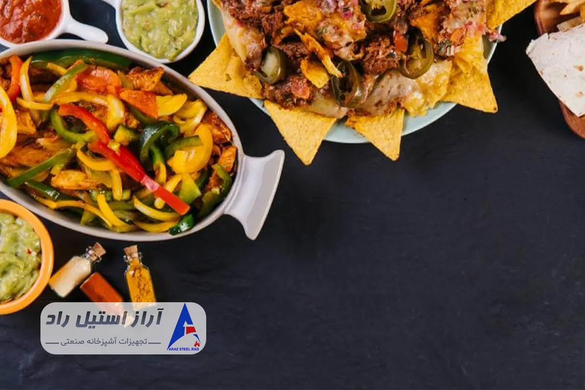 طراحی منو و انتخاب غذاهای اصلی